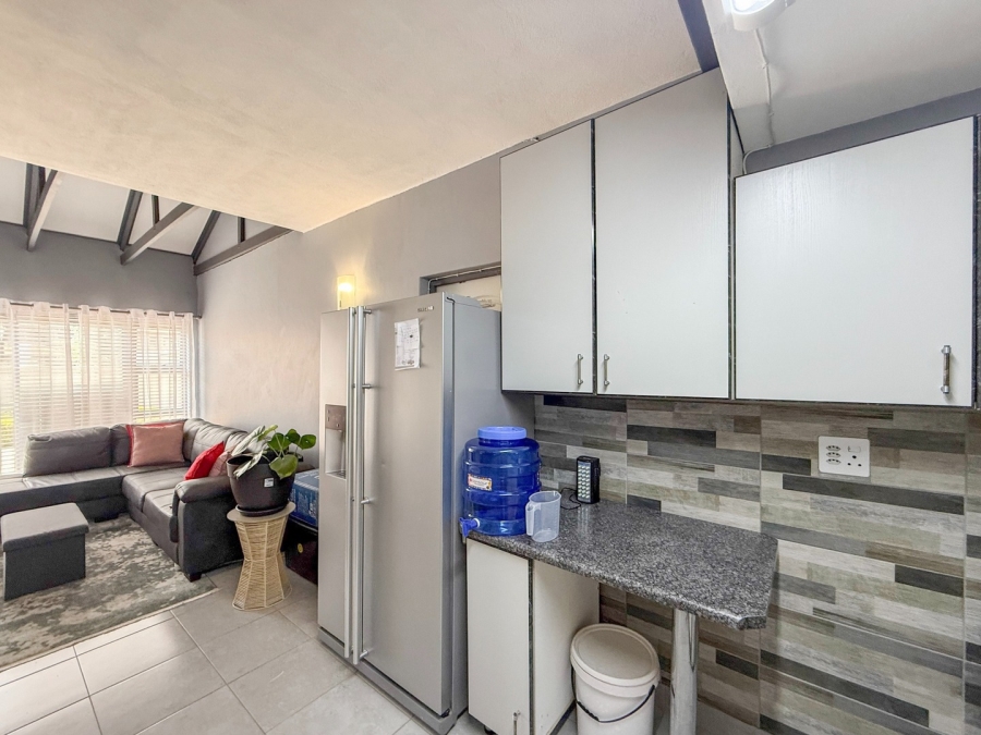 7 Bedroom Property for Sale in Melodie North West